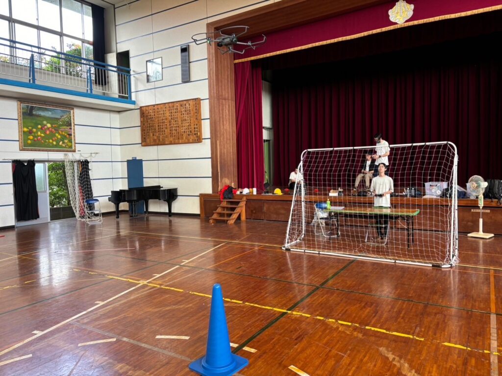 おしんドローンスクール×一橋大学　夏のドローン合宿　ドローン練習