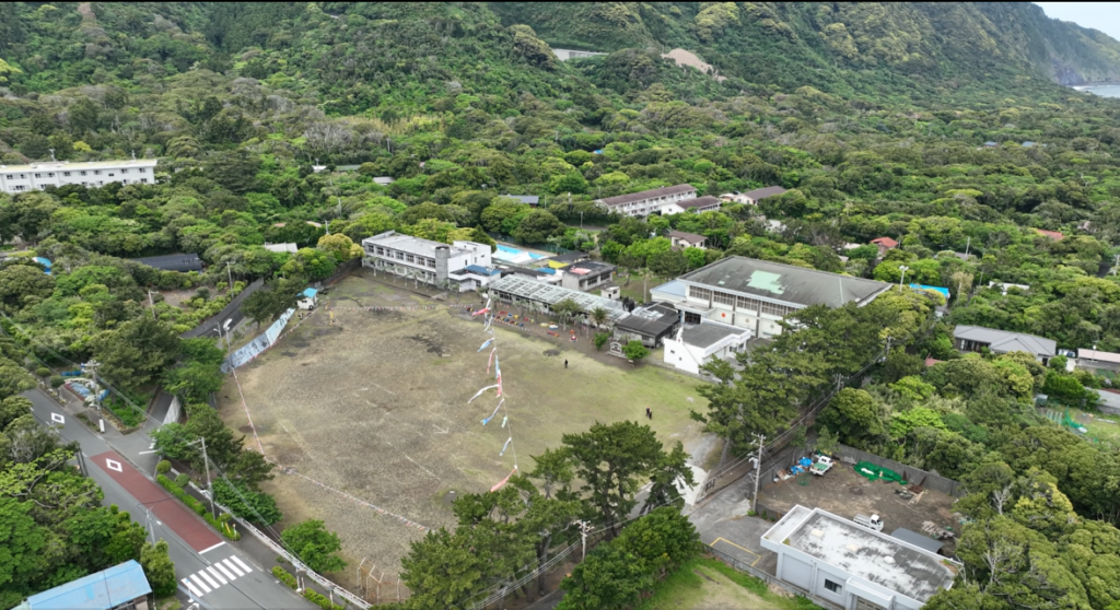 波浮小学校