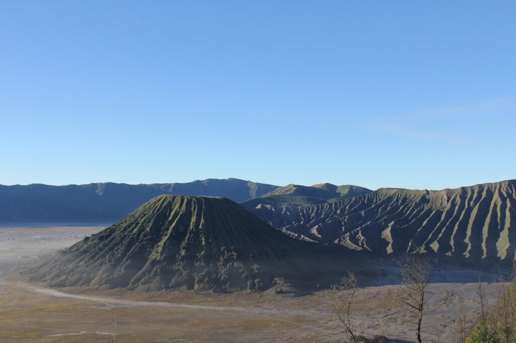 ブロモ山の画像