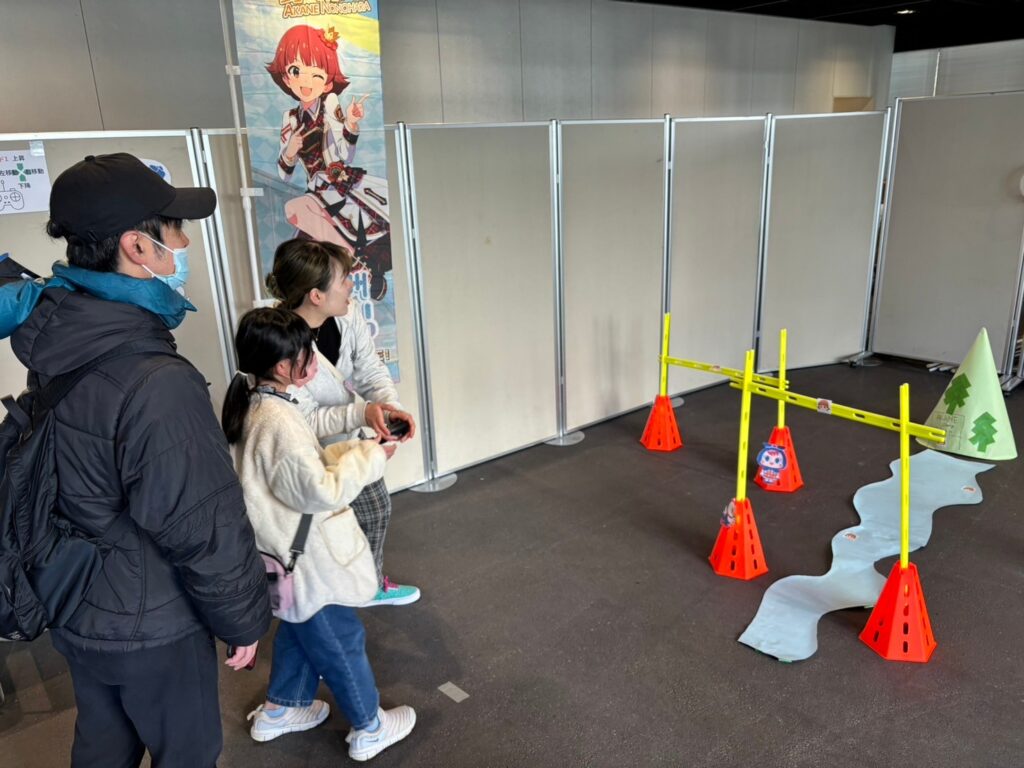 ドローン体験の様子